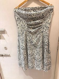 Elegant Strapless Party Dress