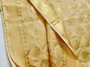 Elegant Gold Banarasi Silk Dupatta