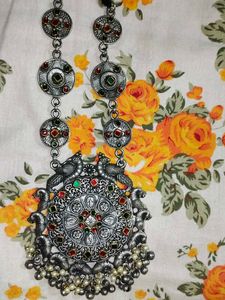beautiful silver oxytocin chain 😍😍