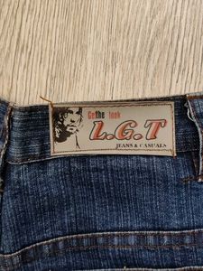 Ma2474 LGT Bootcut jeans waist 28 inches