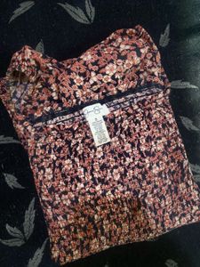 Floral Print Square Neck Top