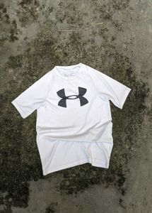 Under Armour Men's Imported Tshirt 👕