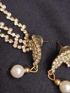 Attached Earlobes Earing