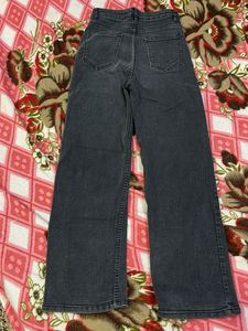 Regular High Rise Jeans