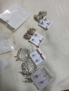 Beautiful Earings Pack Of 4
