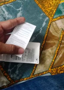 Samsung&#39;s Original Charger With Box And Warranty