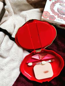 Makeup Kit