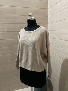 Zara Pintresty 🌸Beige Knit Sweater