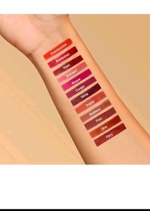 MyGlamm Ultimate Lipstick