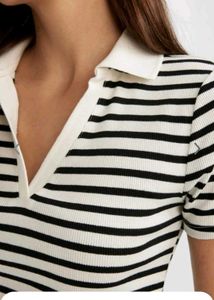 DEFACTO COLLAR CROP TOP