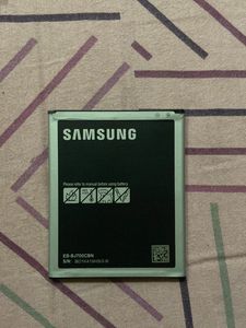 Samsung Galaxy J7 Battery