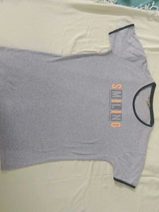 Gray 'Smiling' Graphic Tee