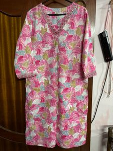 Pink Floral Embellished Kurti