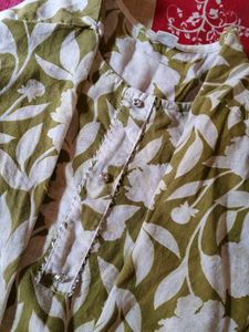 Green Floral Print Tunic Top
