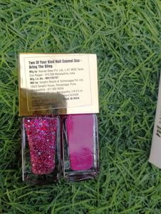 Myglamm Two Of Kind Nail 💅✨ Enamel Duo