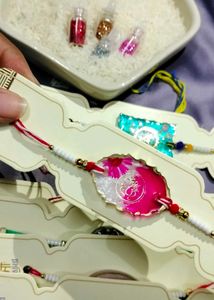 Rakhis