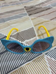 Cute Kids&#39; Sunglasses