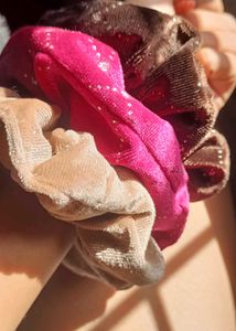 Hair Scrunchies 🎀