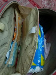 Selling Make Up Box With Excellent Condition