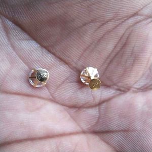 22C Pure Gold Round Dimond Stud Earrings