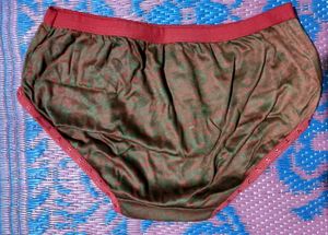 Pond&#39;s Lingerie Briefs - M