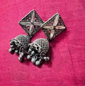 Assorted Earring Set (unused)