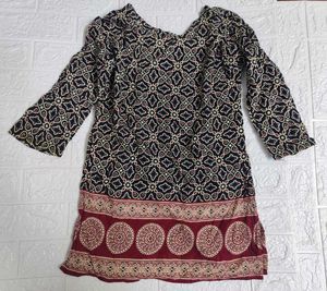 Patterned Long Sleeve Short Kurta