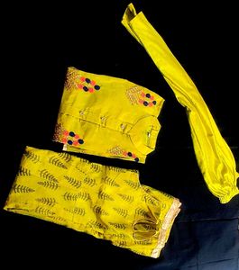 It's A Girls 2 In 1 Kurti With Leggings