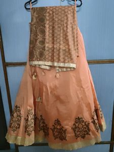 Women Falred Round Skirt With Dupatta Set