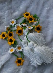 Daisy &amp; Sunflower hair accessories