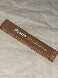 RHODE LIP SHAPE