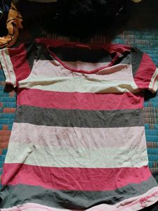 Trendy Tops For Gurls Wear 🤍