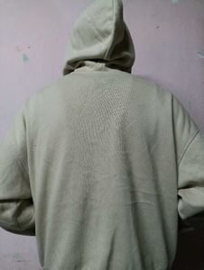 H&amp;M Casual Beige Hoodie