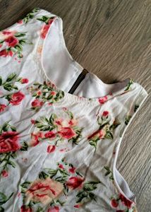 Floral Sleeveless Top