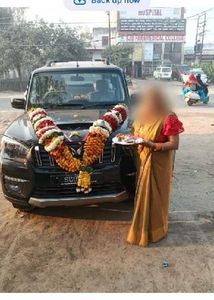 Elegant Green &amp; Gold Saree