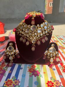 Kundan Jewellery Set