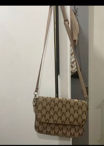 Aesthetic Sling Bag