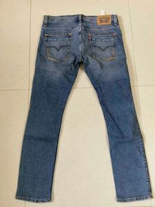 Once Used Levi&#39;s Jeans