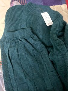 Teal Cable Knit Pullover Sweater