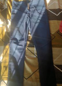 Size: 30-32 Inches
