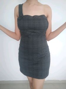 New Branded Mid Dress ..So Cool And Pretty.. Unuse