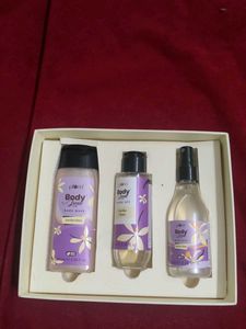 Plum Branded Body Fragrance Kit