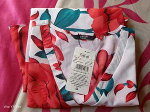 Floral Print Mini Dress 🛍️