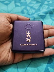 The One Illuskin Powder