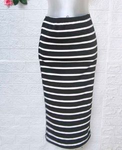 🎁Buy 1, Get 1 Free🎁 Pencil Skirt Size Small
