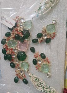 ZAVERI PEARLS Multicolor Stones &amp; Beads Multistran