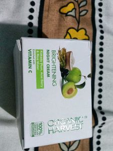 BRIGHTENING NIGHT CREAM