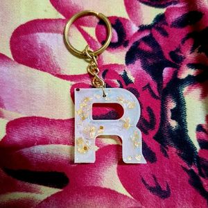 Letter 'R' Keychain