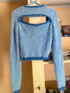 Faux fur cutout details sweatshirt/top