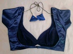 1 Hook Backless Deep Neck Non Padded Blouse